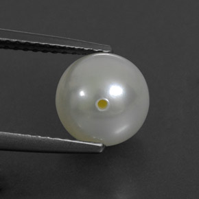 3.55캐럿 천연 크림 진주, 구형 / 볼, 8.18 mm, 불투명체