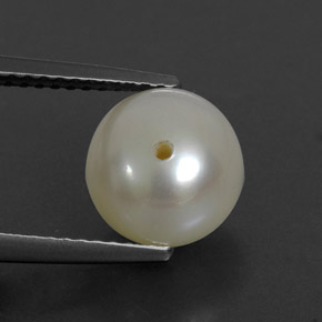 3.90캐럿 천연 크림 진주, 구형 / 볼, 8.53 mm, 불투명체