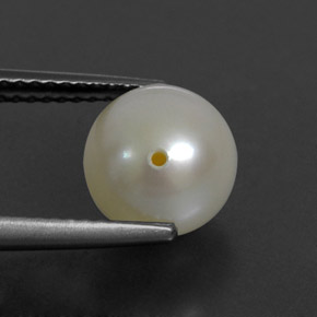 3.81캐럿 천연 크림 진주, 구형 / 볼, 8.39 mm, 불투명체