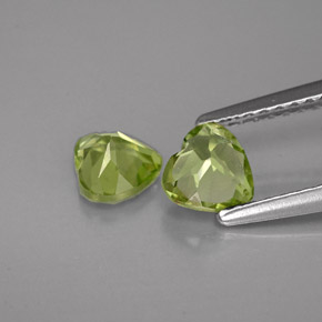 캐럿 천연 생기 있는 그린 페리도트 보석, 하트 모양, 5×4.9 mm, VS