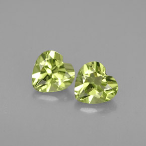 캐럿 천연 생기 있는 그린 페리도트 보석, 하트 모양, 5×4.9 mm, VS