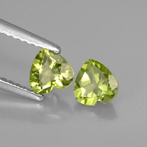 캐럿 천연 생기 있는 그린 페리도트 보석, 하트 모양, 5.1×5 mm, VVS-VS