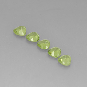 캐럿 천연 생기 있는 그린 페리도트 보석, 하트 모양, 5×4.9 mm, VS