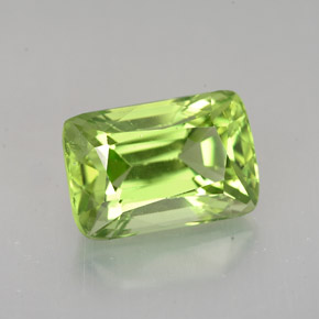 5.00캐럿 천연 생기 있는 그린 페리도트, 쿠션 컷, 11.3×7.6 mm, VS