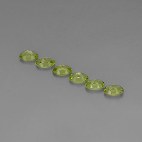 캐럿 천연 생기 있는 그린 페리도트 보석, 타원형 컷, 6×4.2 mm, VVS-VS