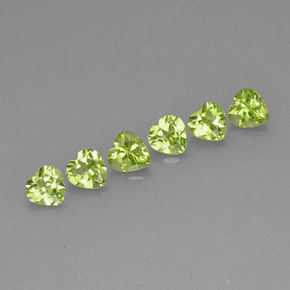 캐럿 천연 생기 있는 그린 페리도트 보석, 하트 모양, 5.1×4.9 mm, VVS-VS