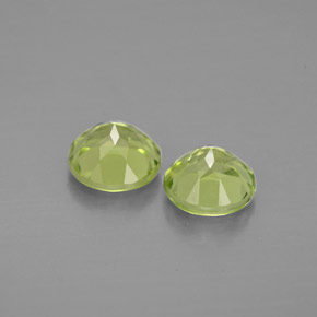 캐럿 천연 생기 있는 그린 페리도트 보석, 라운드 컷, 5.62 mm, VVS-VS