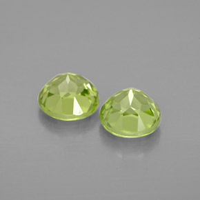 캐럿 천연 생기 있는 그린 페리도트 보석, 라운드 컷, 5.75 mm, VVS-VS