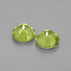 캐럿 천연 생기 있는 그린 페리도트 보석, 라운드 컷, 5.73 mm, VVS-VS