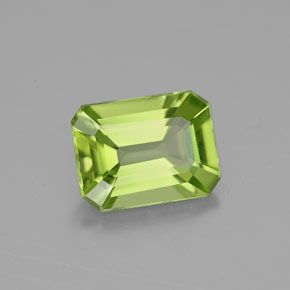 1.89캐럿 천연 생기 있는 그린 페리도트, 에메랄드 컷, 8.5×6.5 mm, VVS