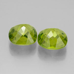 캐럿 천연 생기 있는 그린 페리도트 보석, 쿠션 컷, 8.7×8.6 mm, VVS-VS