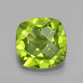 2.50캐럿 천연 생기 있는 그린 페리도트, 쿠션 컷, 8.6×8.6 mm, VS