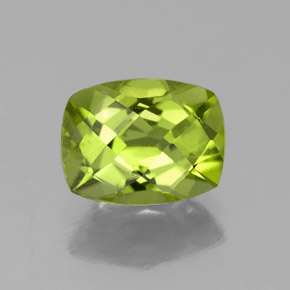 2.06캐럿 천연 생기 있는 그린 페리도트, 쿠션 컷, 8.7×6.8 mm, VS
