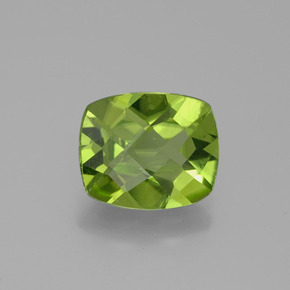 2.48캐럿 천연 생기 있는 그린 페리도트, 쿠션 컷, 9.4×7.9 mm, VS