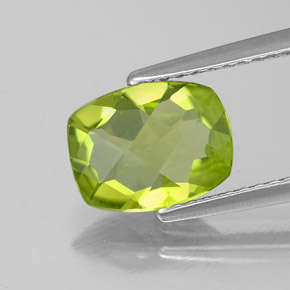 1.88캐럿 천연 생기 있는 그린 페리도트, 쿠션 컷, 9.2×7.1 mm, VVS-VS