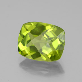 3.08캐럿 천연 생기 있는 그린 페리도트, 쿠션 컷, 9.9×8 mm, VS-SI