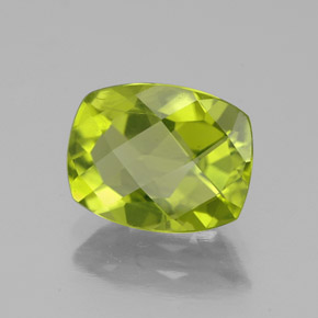 2.50캐럿 천연 활기찬 황록색 페리도트, 쿠션 컷, 9.6×7.5 mm, VS