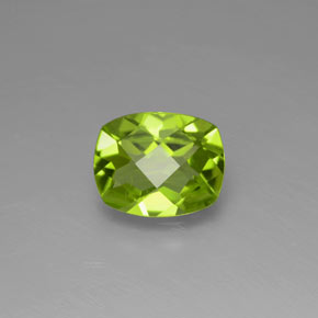 2.31캐럿 천연 생기 있는 그린 페리도트, 쿠션 컷, 9.5×7.7 mm, VS