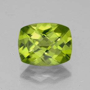 2.63캐럿 천연 생기 있는 그린 페리도트, 쿠션 컷, 9.6×7.7 mm, VS
