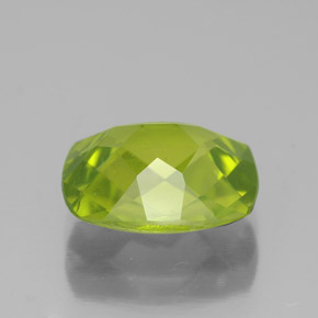 2.72캐럿 천연 생기 있는 그린 페리도트, 쿠션 컷, 10×8 mm, VS