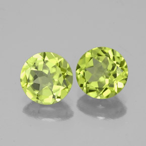 캐럿 천연 생기 있는 그린 페리도트 보석, 라운드 컷, 6.05 mm, VVS-VS