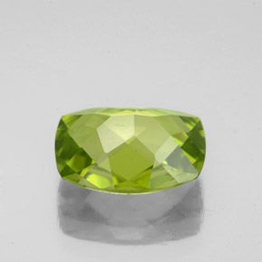 3.48캐럿 천연 생기 있는 그린 페리도트, 쿠션 컷, 11×8.9 mm, VS-SI