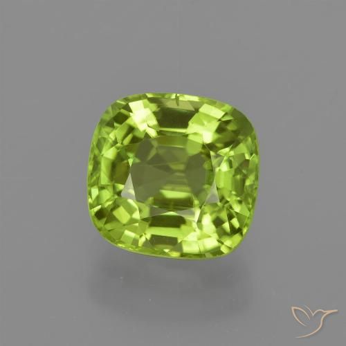 2.21ct 자연스러운 미디엄 그린 감람석, 방석, VS