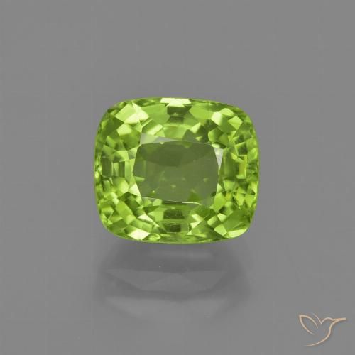 2.59ct 자연스러운 황록색 감람석, 방석, VS