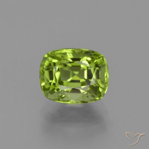2.22ct 자연스러운 미디엄 그린 감람석, 방석, VS