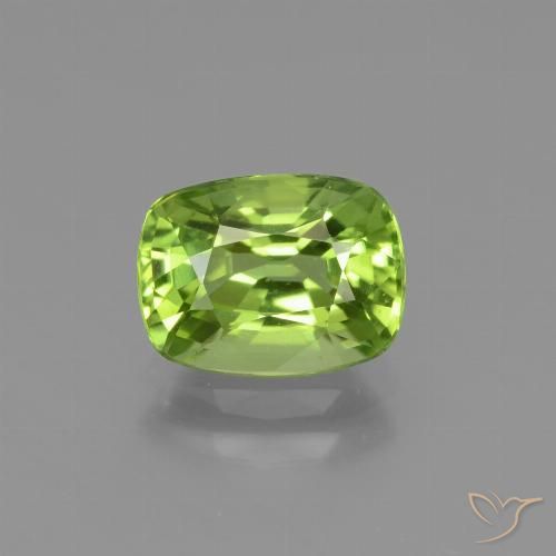 2.05ct 자연스러운 활기찬 녹색 감람석, 방석, VVS-VS