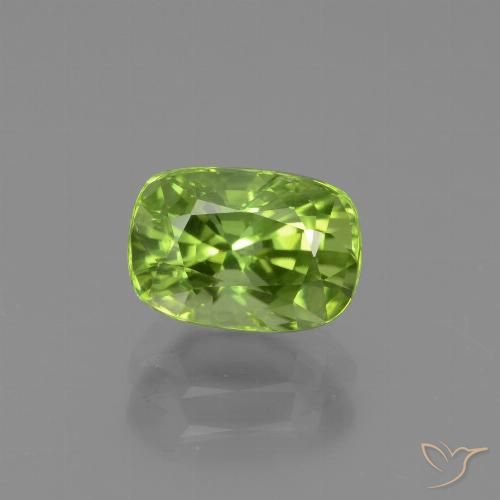 2.00ct 자연스러운 황록색 감람석, 방석, VS