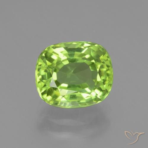 2.26ct 자연스러운 활기찬 녹색 감람석, 방석, VS