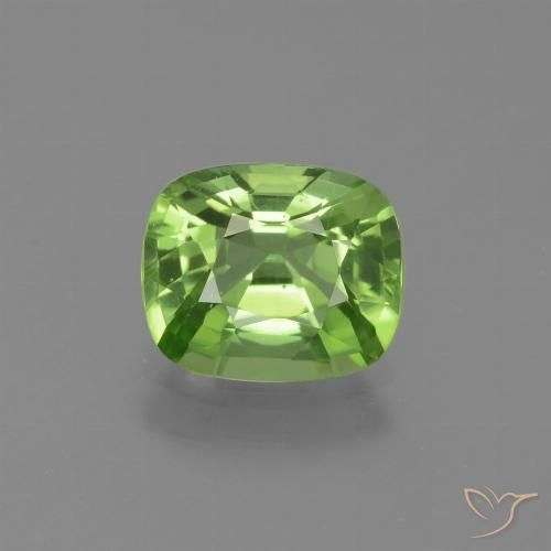 2.02ct 자연스러운 미디엄 그린 감람석, 방석, VVS-VS