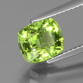 2.10캐럿 천연 노란빛 그린 페리도트, 쿠션 컷, 7.8×6.7 mm, VS