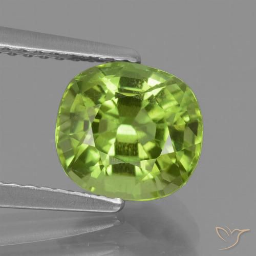2.26ct 자연스러운 미디엄 그린 감람석, 방석, VS