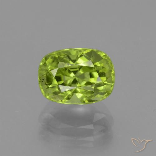 2.45ct 자연스러운 미디엄 그린 감람석, 방석, VS