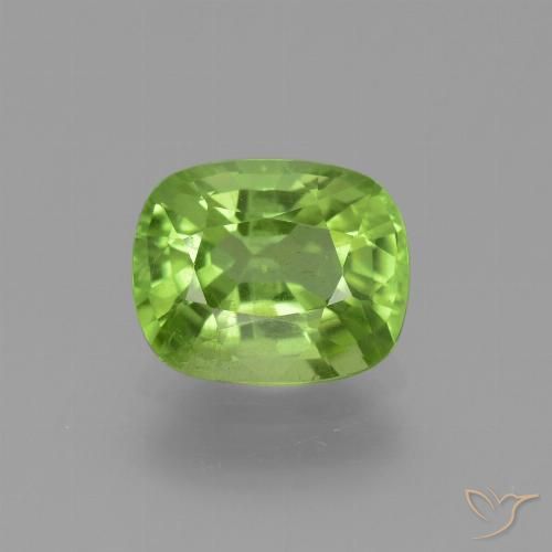 2.33ct 자연스러운 미디엄 그린 감람석, 방석, VS