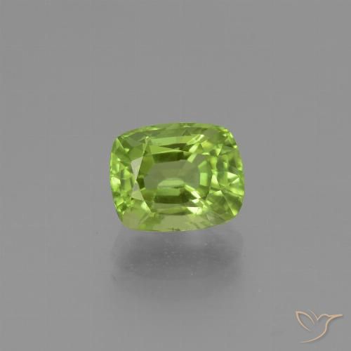 2.42ct 자연스러운 미디엄 그린 감람석, 방석, VS