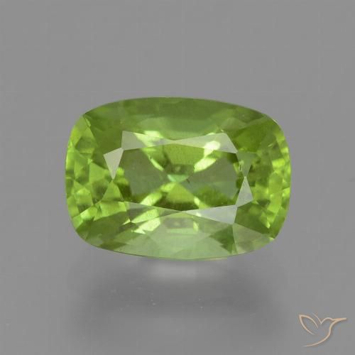 2.51ct 자연스러운 미디엄 그린 감람석, 방석, VS