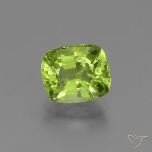 1.90ct 자연스러운 미디엄 그린 감람석, 방석, VVS-VS
