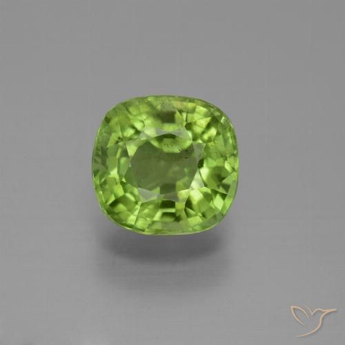 2.59ct 자연스러운 활기찬 녹색 감람석, 방석, VS-SI