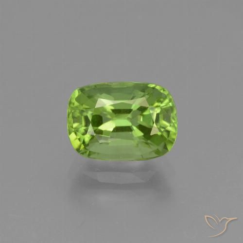 2.20ct 자연스러운 미디엄 그린 감람석, 방석, VS