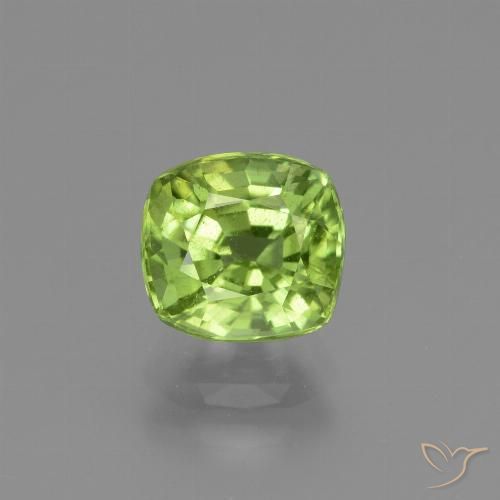 1.79ct 자연스러운 활기찬 녹색 감람석, 방석, VS
