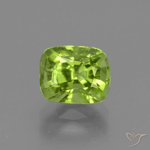 2.13ct 자연스러운 미디엄 그린 감람석, 방석, VS-SI
