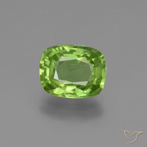 2.25ct 자연스러운 활기찬 녹색 감람석, 방석, VS