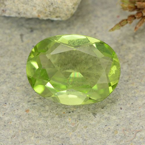 1.20캐럿 천연 미디엄 그린 페리도트, 타원형 컷, 8.1×6.1 mm, VS