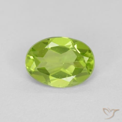 1.31ct 자연스러운 활기찬 녹색 감람석, 타원형, VVS-VS