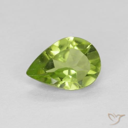 0.72ct 자연스러운 활기찬 녹색 감람석, 배 모양, VS