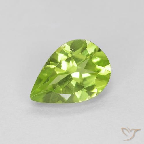 0.82ct 자연스러운 활기찬 녹색 감람석, 배 모양, VVS-VS