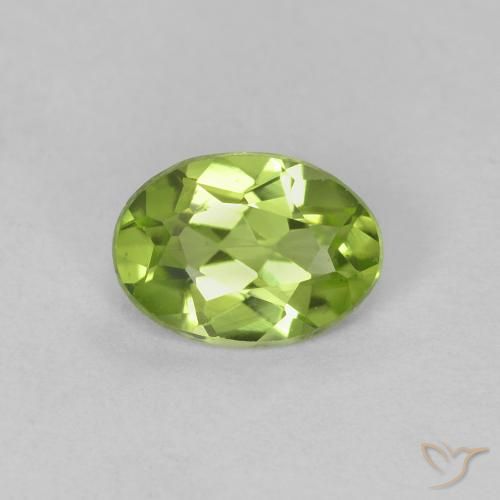 0.65ct 자연스러운 활기찬 녹색 감람석, 타원형, VVS-VS